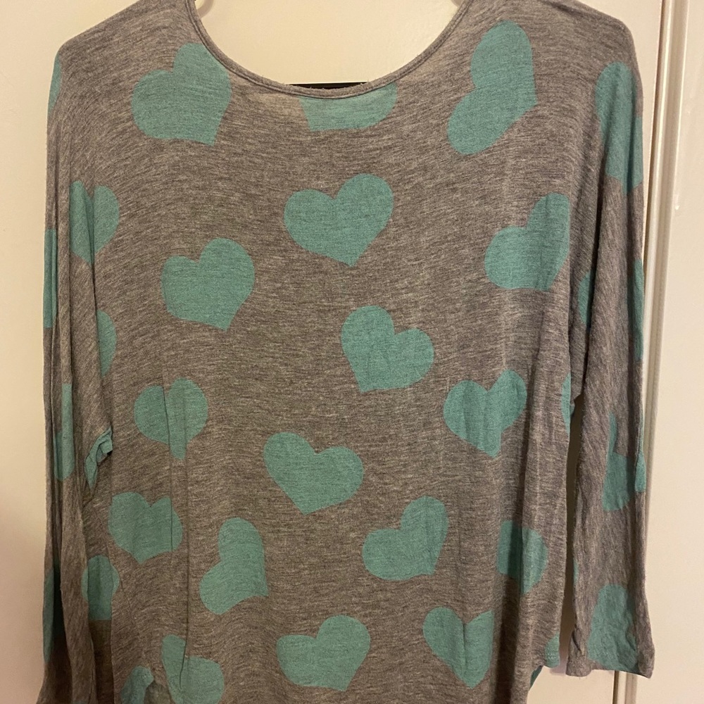 Blue and gray hearts